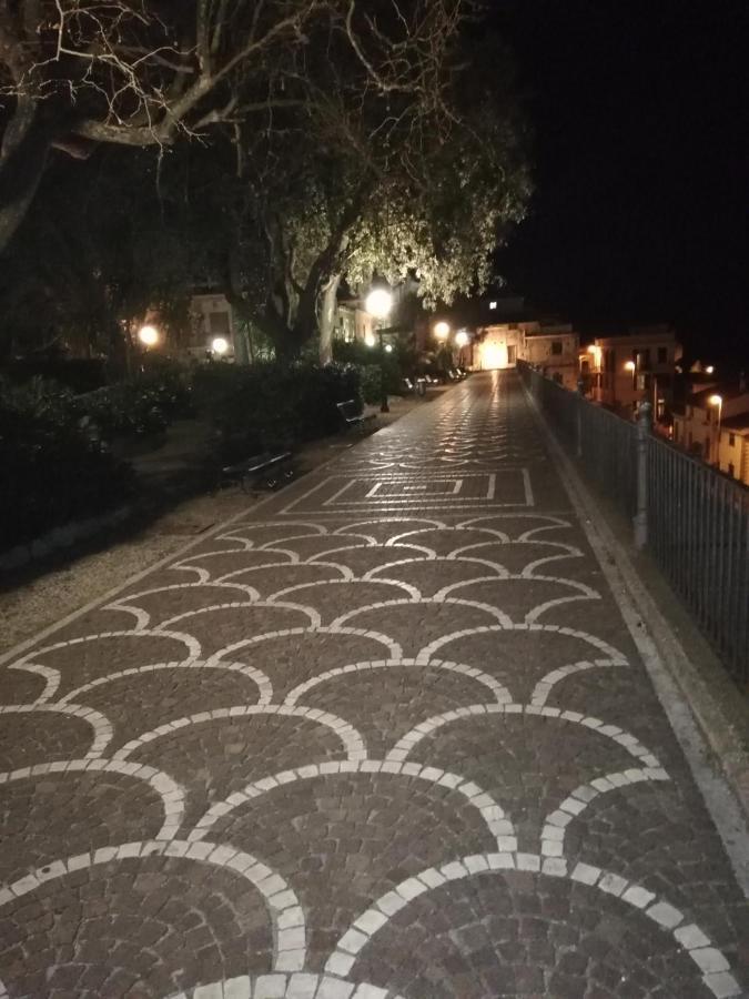 B&B Centro Storico 900 帕尔米 外观 照片