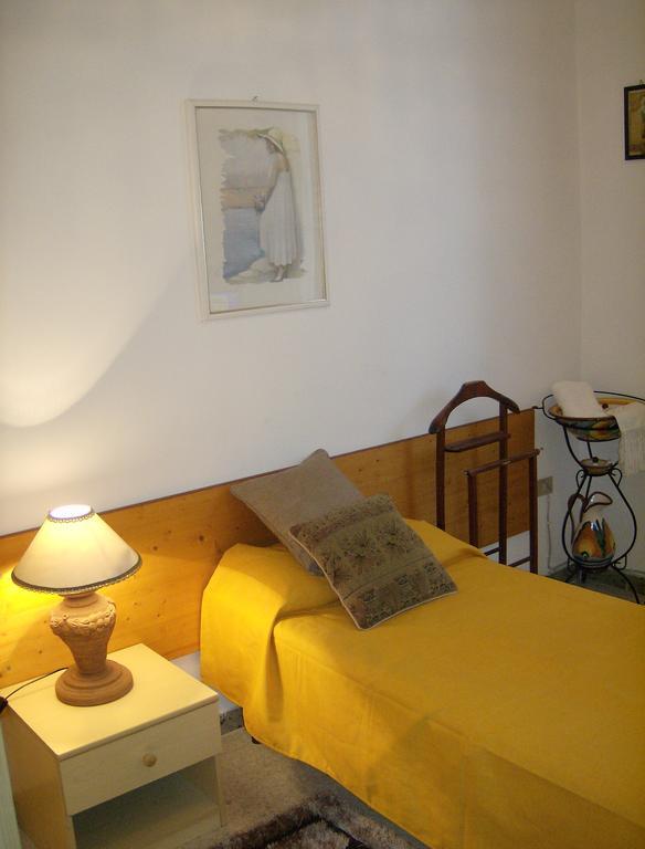 B&B Centro Storico 900 帕尔米 外观 照片